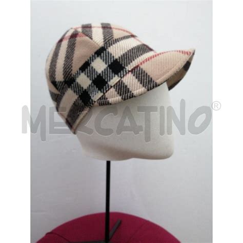 cappello burberry usato